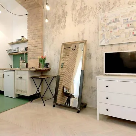 Appartement Little Corner At The Historic Jewish District With Ac *