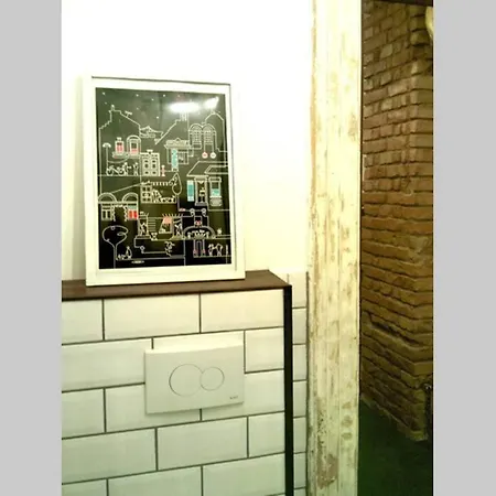 Little Corner At The Historic Jewish District With Ac *